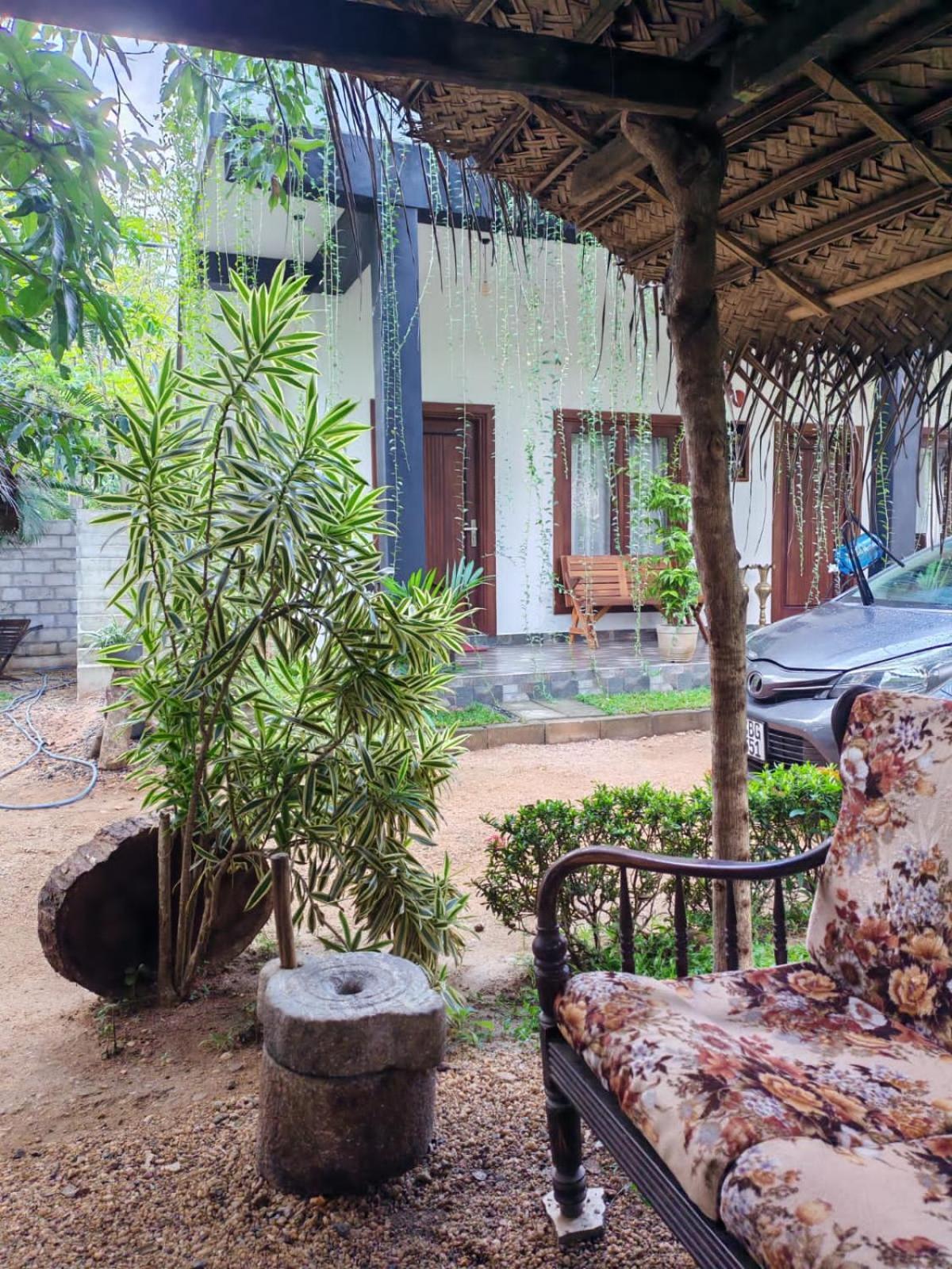 Hotel Awaken Dambulla Exteriör bild